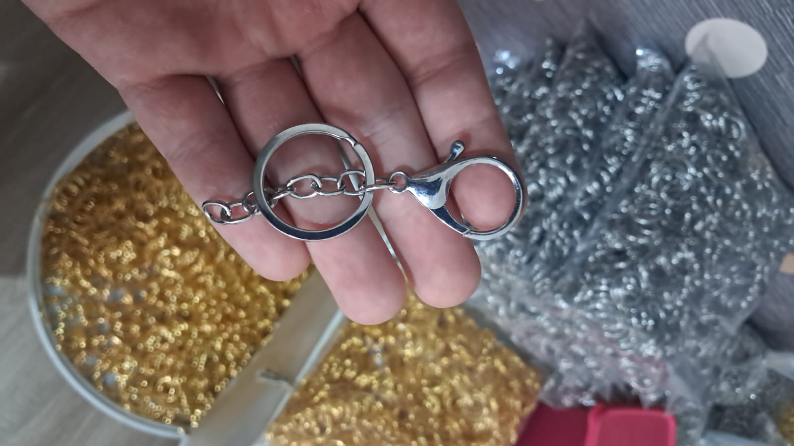 Papağan kanca anahtarlık