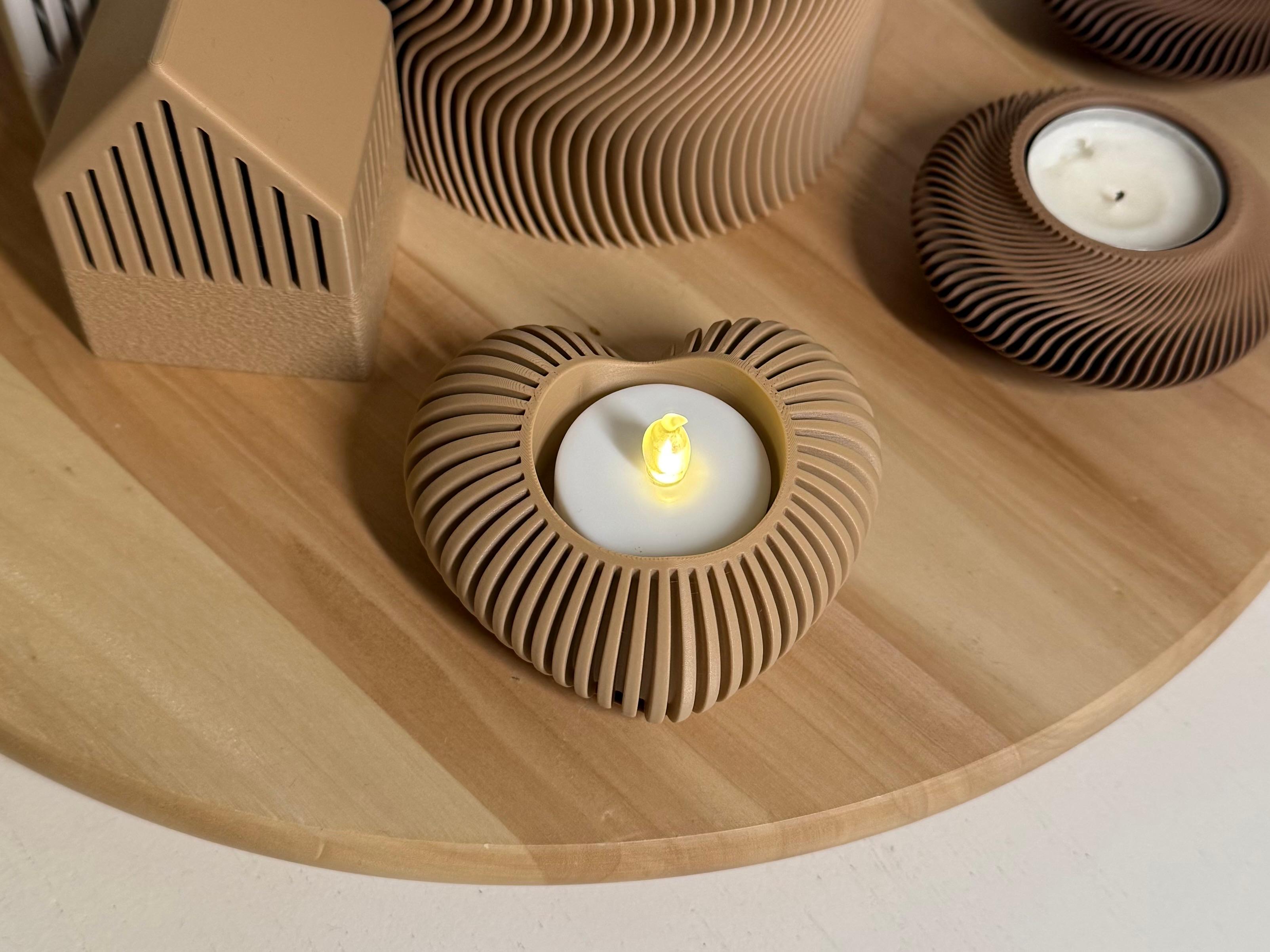 KALP ŞEKLİNDE MUMLUK