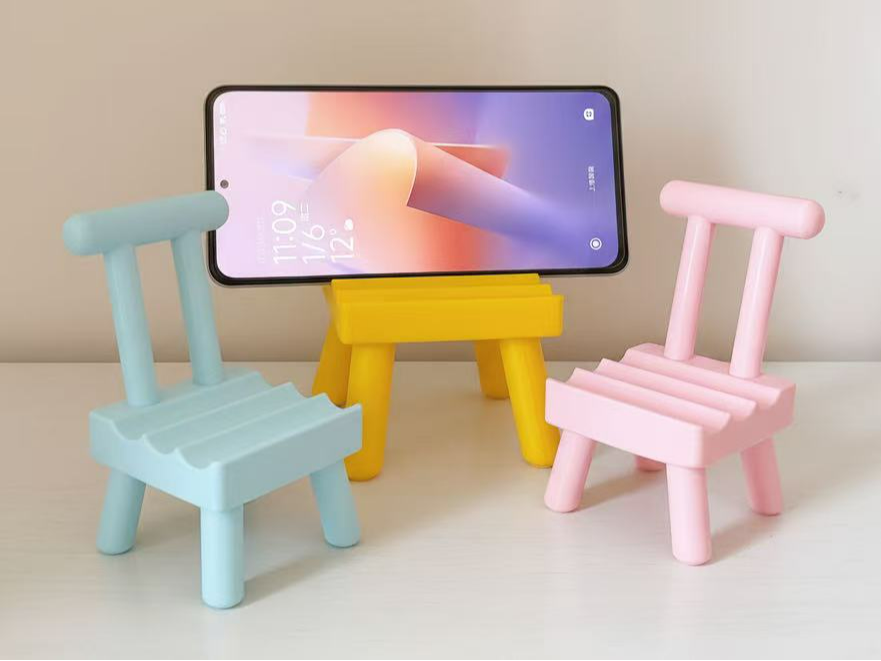 SANDALYE GÖRÜNÜMLÜ TELEFON TUTUCU