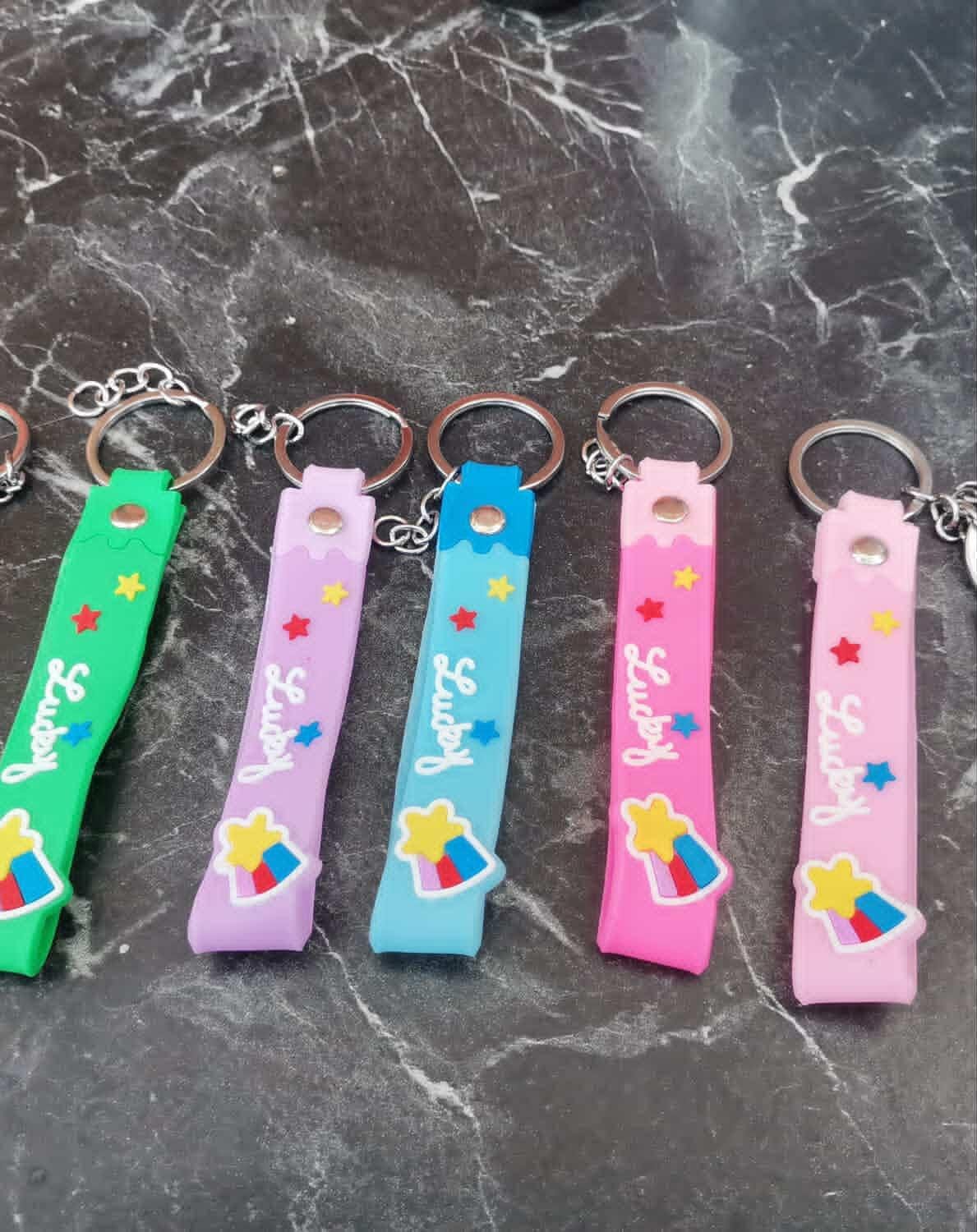 KARIŞIK SİLİKON ANAHTARLIK