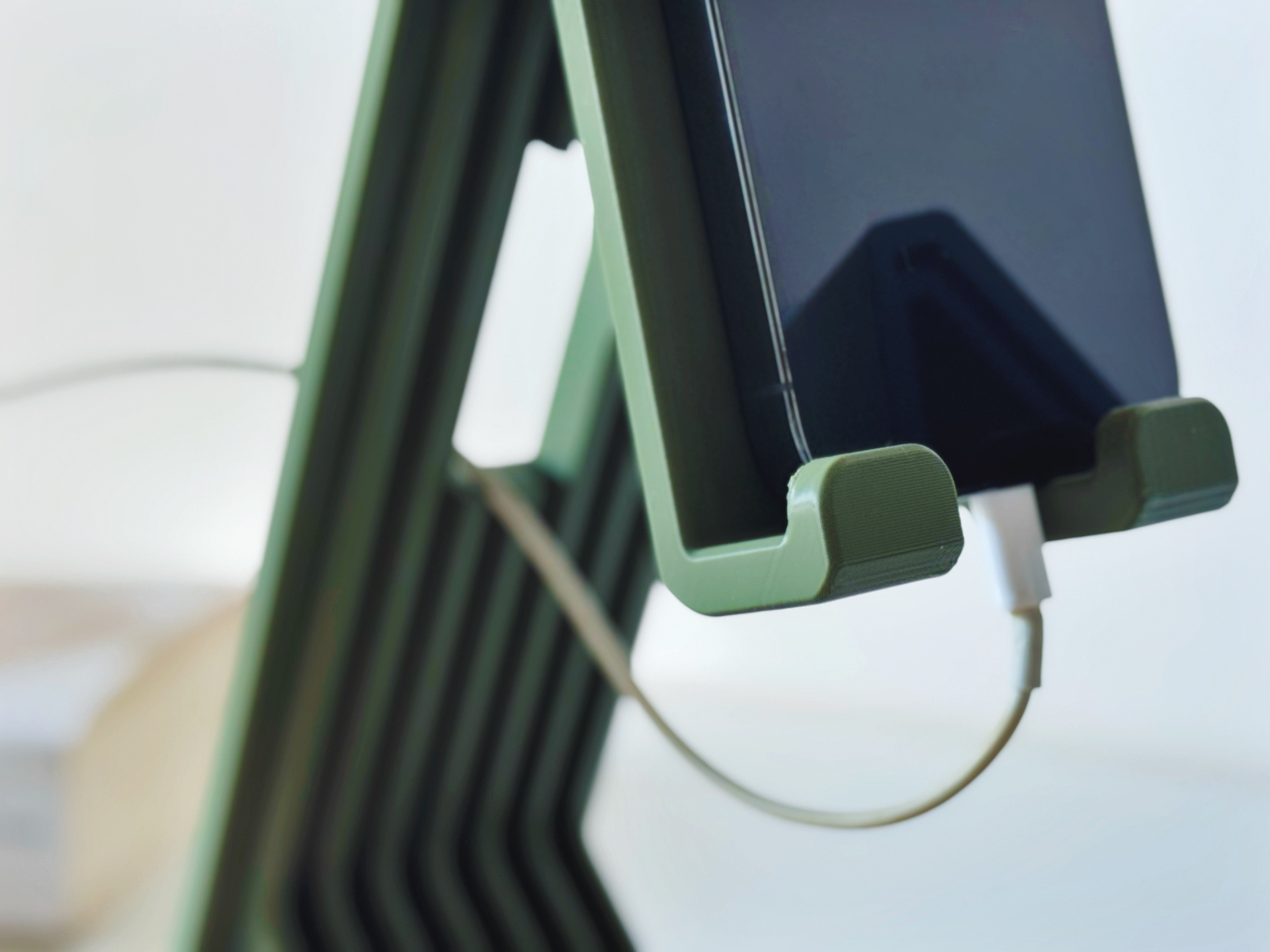 YÜKSEK TELEFON TUTACAĞI