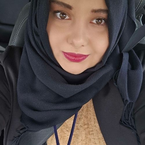 Bayan Uyuz